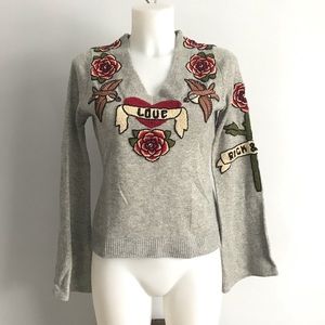 Joystick gray cashmere V-neck embroidery sweater M